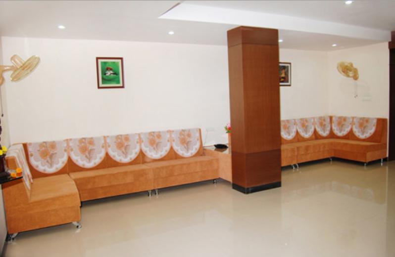 Hôtel Balaji Grand à Kākināda Extérieur photo