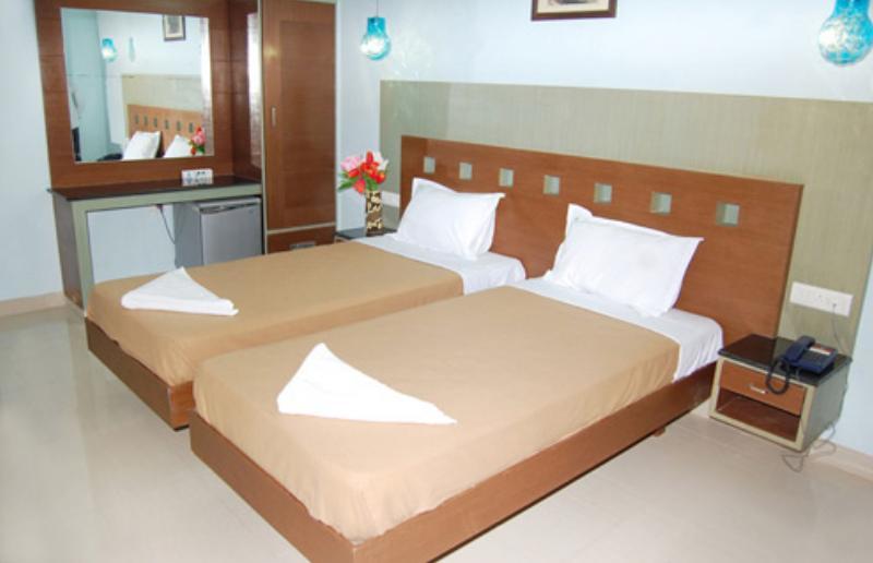 Hôtel Balaji Grand à Kākināda Chambre photo